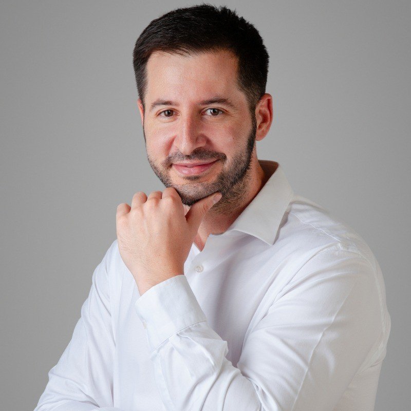 Adrián Pallarés - Fundador de Operagentix